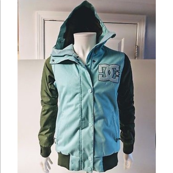 DC Jackets & Blazers - DC Women Snowboard jacket